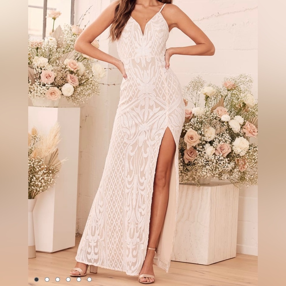 Elegant beige and white sequenced maxi dress XL